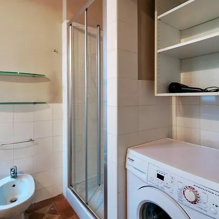 Appartamento Loggia - Center - By Host4u