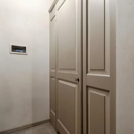 Host4u - Loggia Square In Center Piazza Della Loggia & Piazza Vittoria דירה *