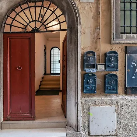 Host4u - Loggia Square In Center Piazza Della Loggia & Piazza Vittoria Apartman Brescia