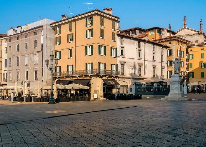 Apartman Host4u - Loggia Square In Center Piazza Della Loggia & Piazza Vittoria *