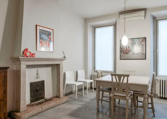 Apartman Host4u - Loggia Square In Center Piazza Della Loggia & Piazza Vittoria Brescia